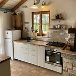 House Lemon Tree Holiday home *