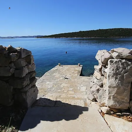 House Lemon Tree 別荘 Pašman