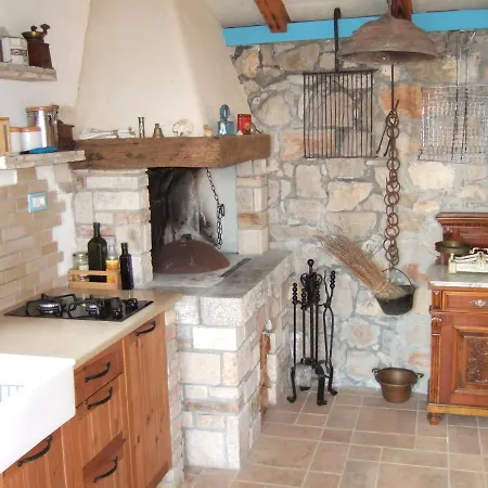 House Lemon Tree Pašman