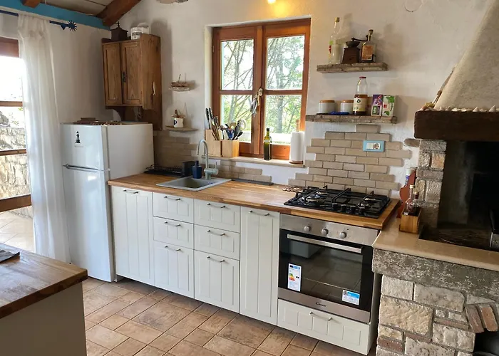 House Lemon Tree Nyaraló Pašman